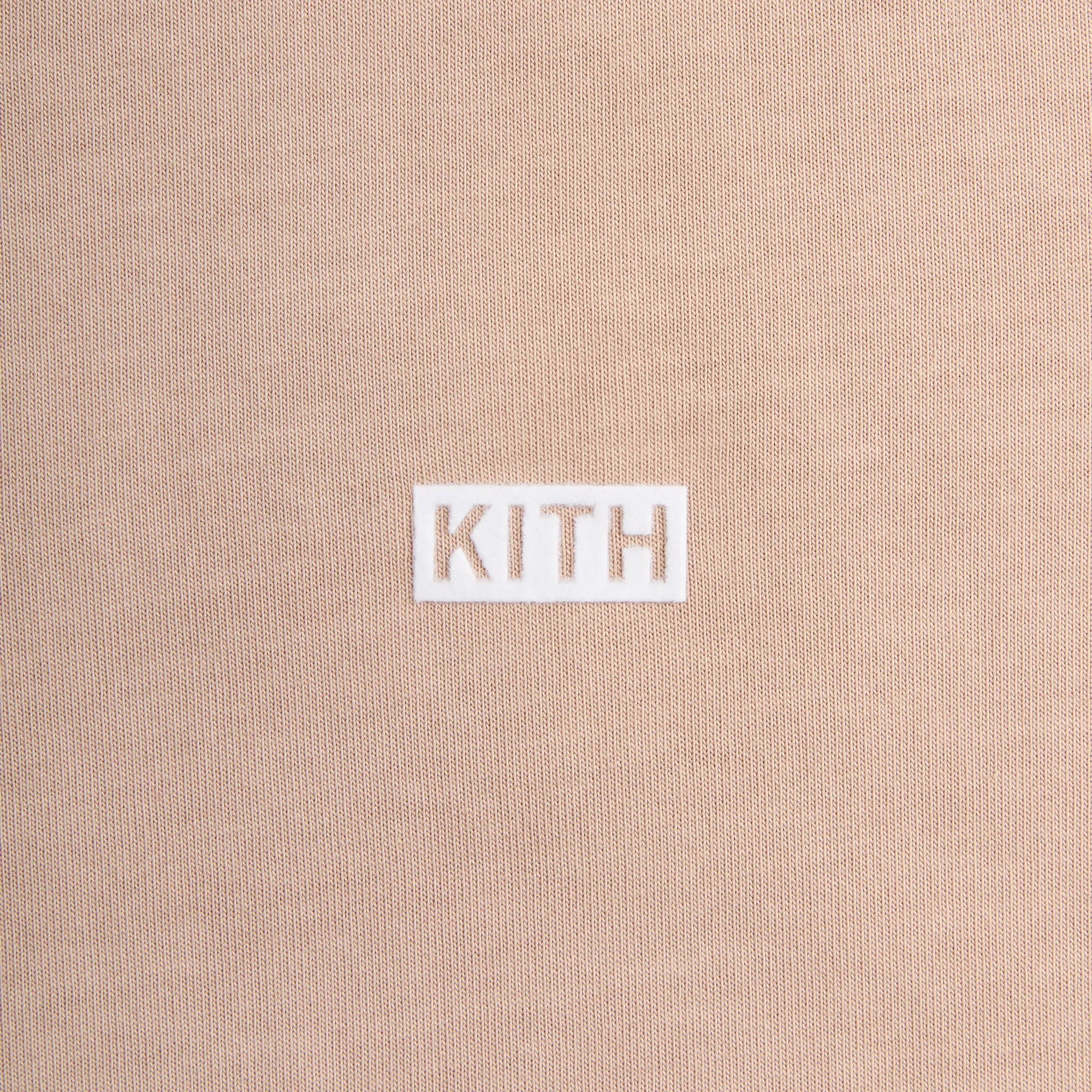 Kith LAX Tee - Molecule Simple Comfort Look Simple Yet Cozy