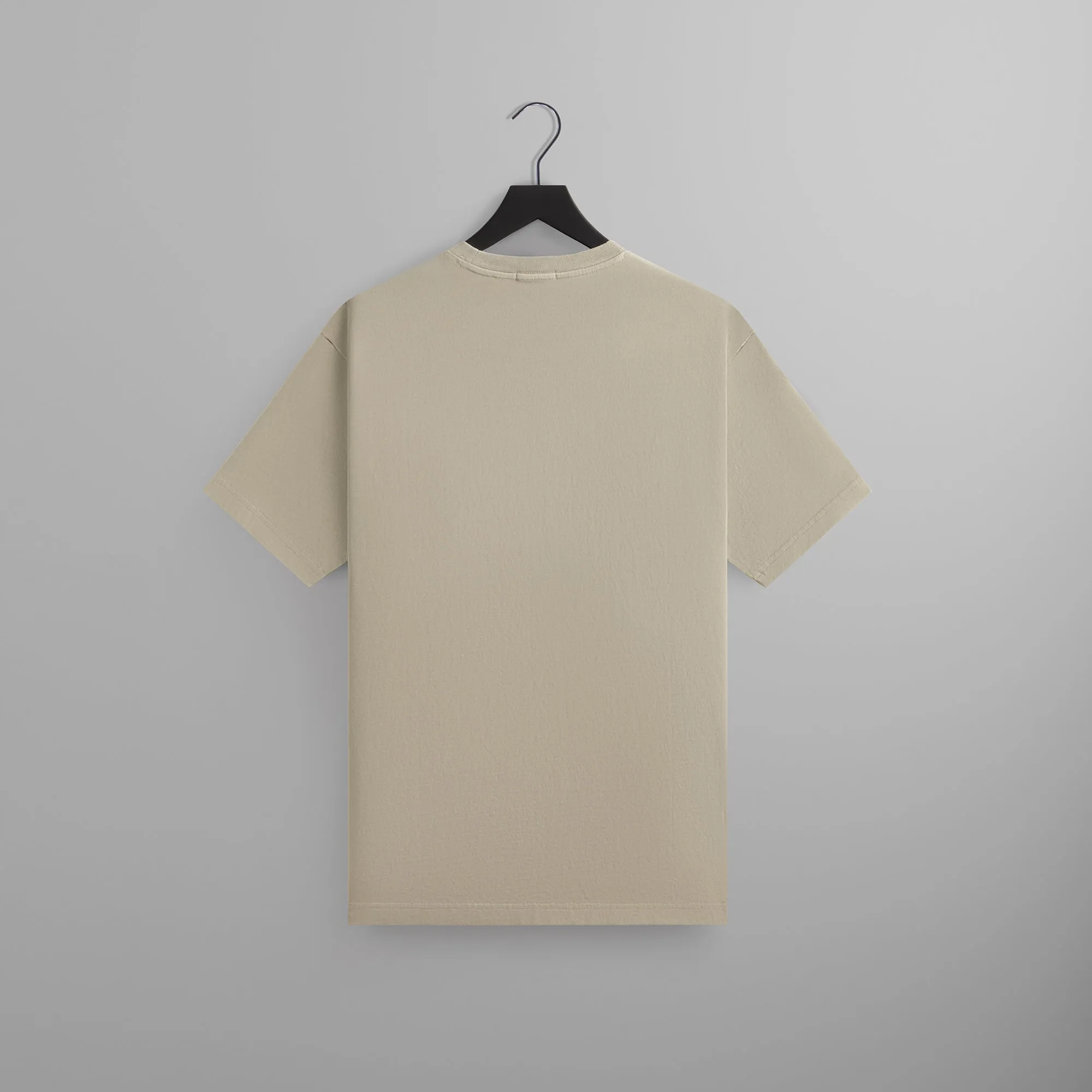 Kith LAX Tee - Plaster Fashion-Forward Fit