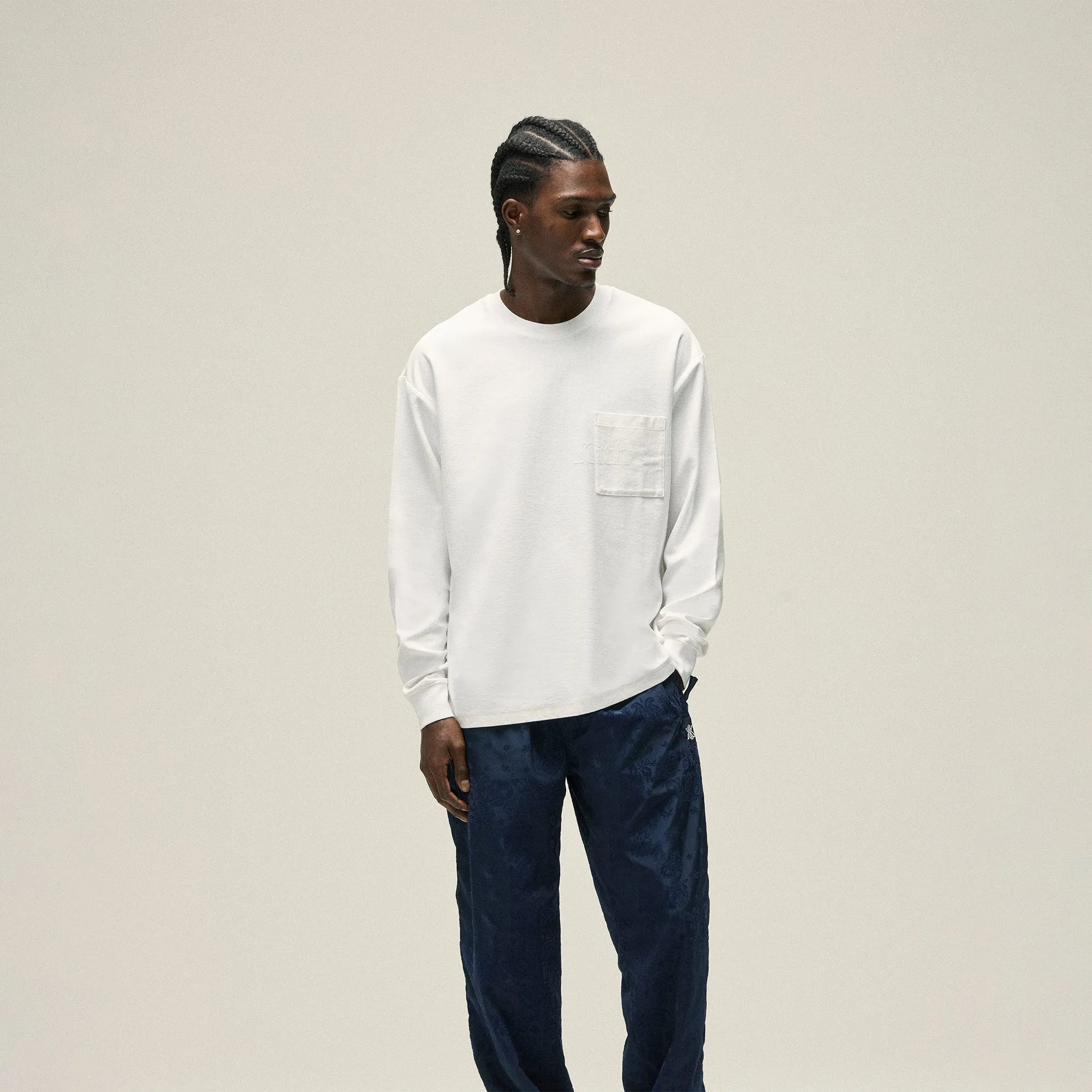 Minimal Outfit Simple Look Kith Long Sleeve Quinn Tee - White