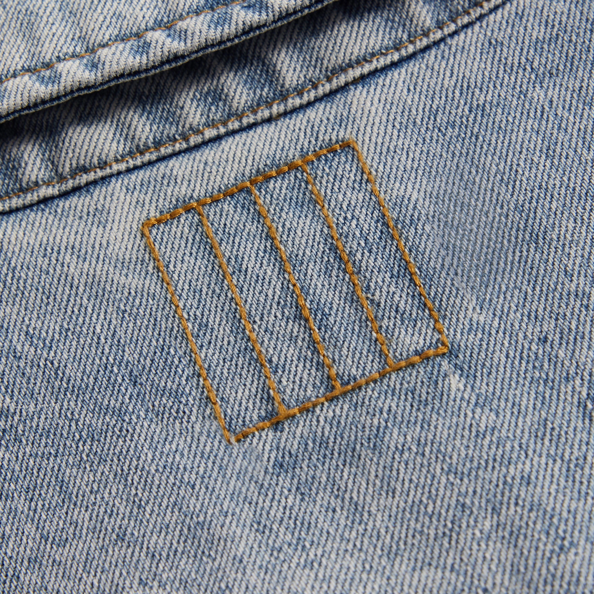 Eco Friendly Recycled Material Bonded Closure Mechanism Kith Centre Denim Jacket - Light Indigo