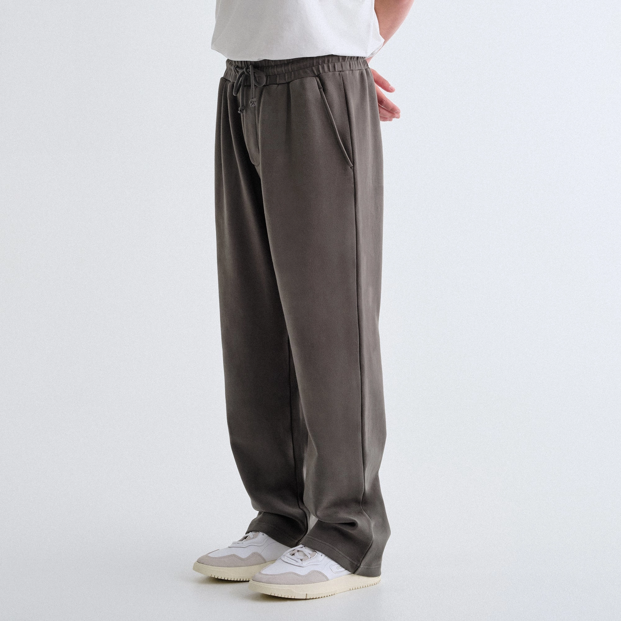 Neutral Look Lightweight Material Kith Compact Knit Garrison Sweatpant - Machine