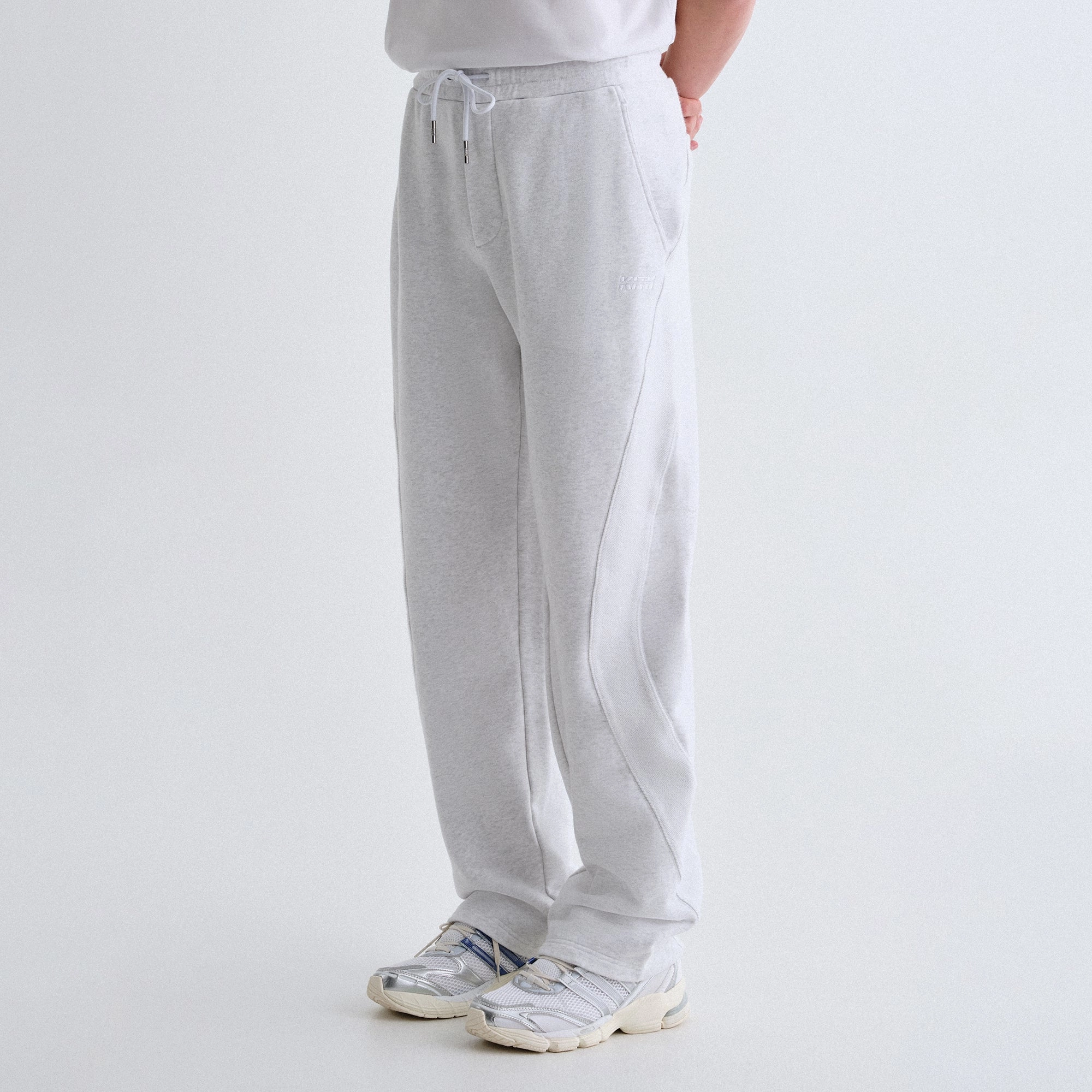 Kith Racer Terry Bryson Sweatpant - Light Heather Grey Flared bottom