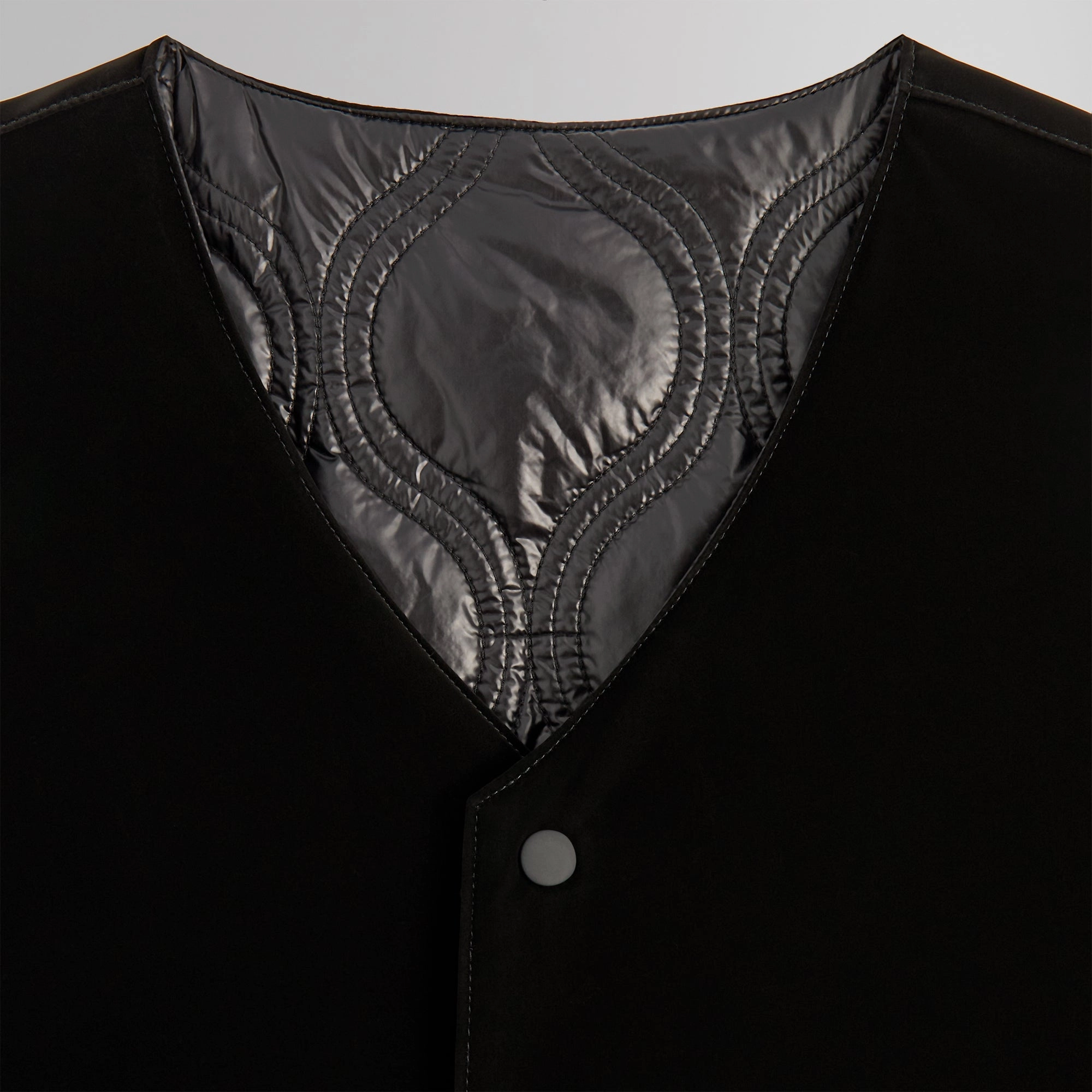Functional Look High End Look Kith Sueded Tech Winfield Quilted Liner - Black