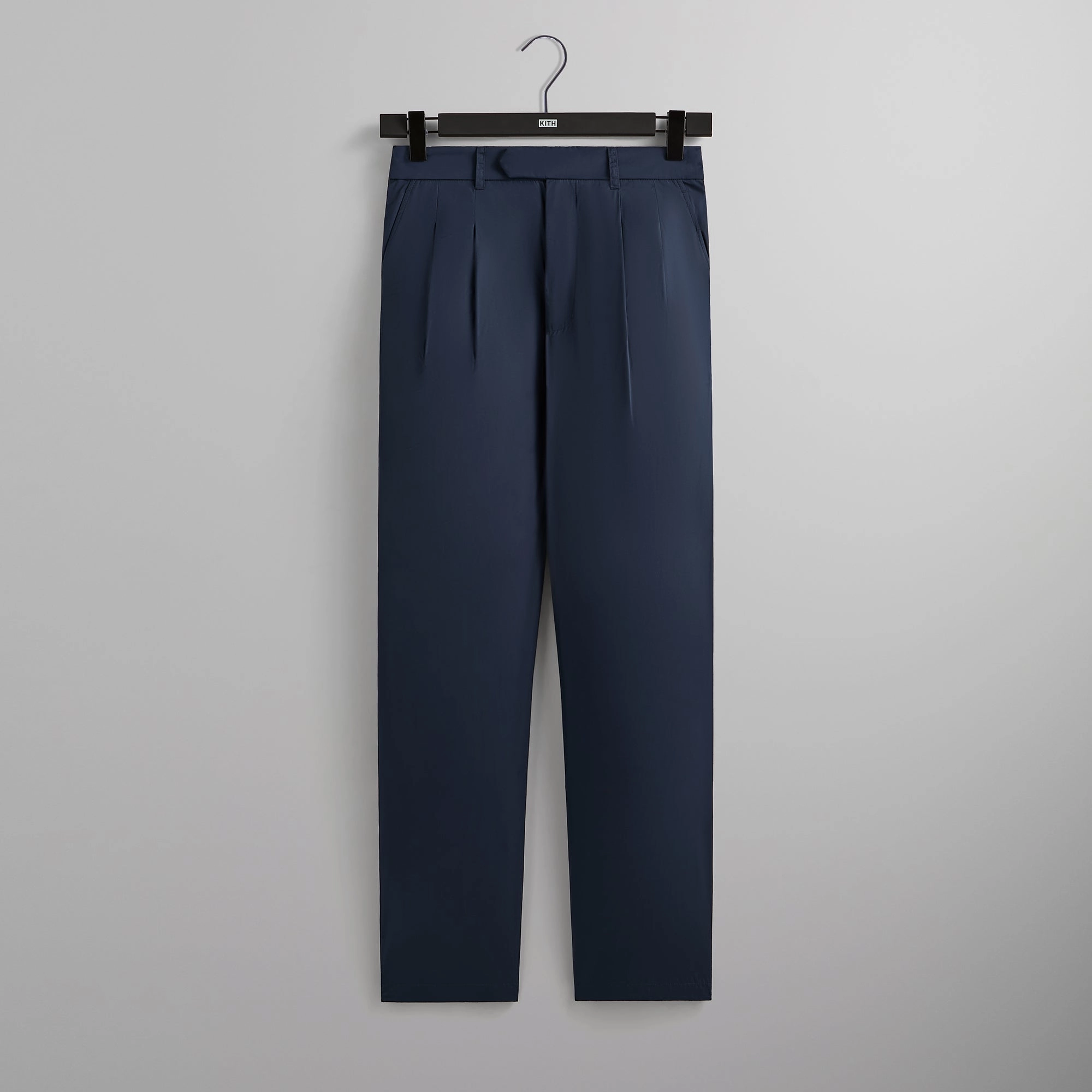 Urban Fit Kith Transitional Tech Pleated Kyson Pant - Nocturnal
