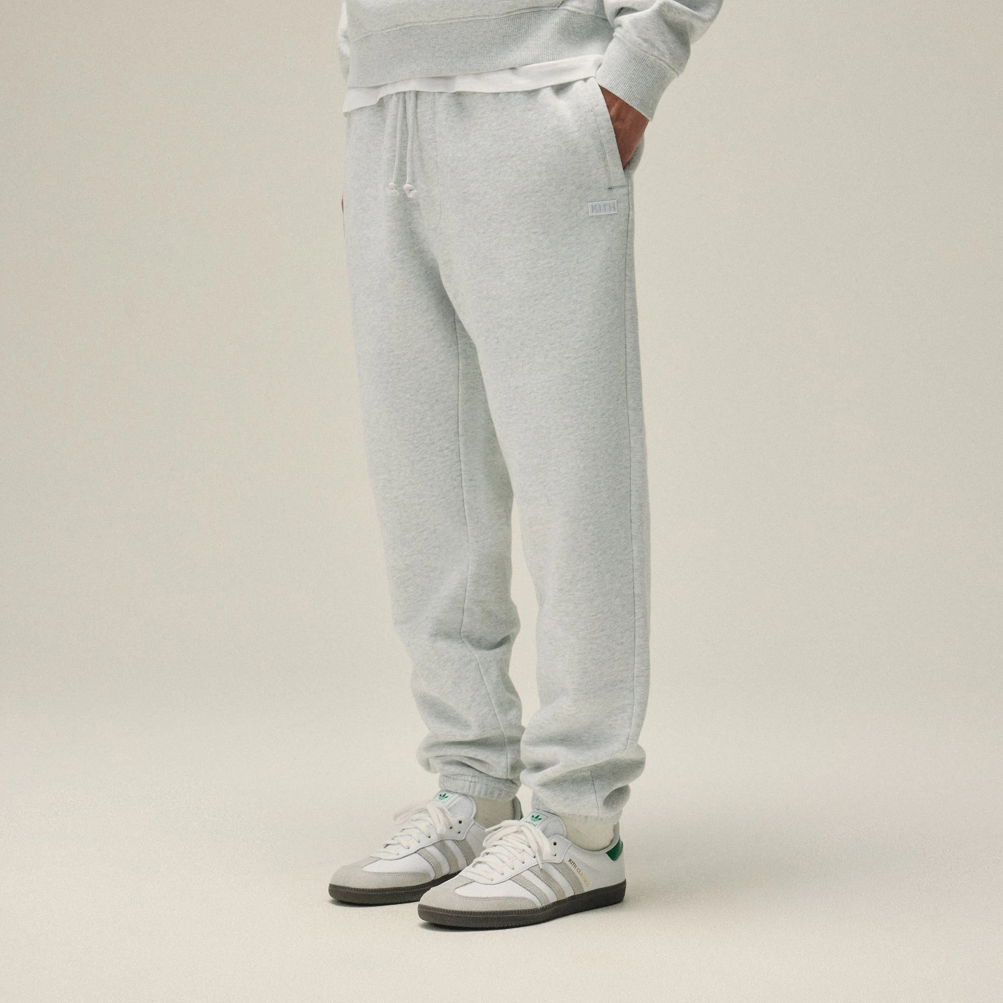 StretchMaterial Kith Williams I Sweatpant - Light Heather Grey
