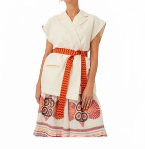 Laughlin Sleeveless Jacquard Jacket In Ivory Lightweight Thermal Regulating Hygroscopic Fiber
