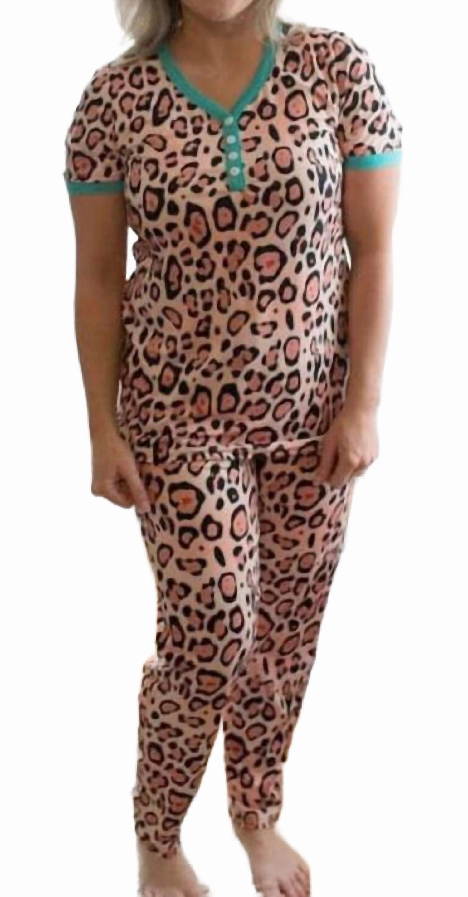 Stretchable Fabric No Slip Grip Leopard Short Sleeve Loungewear Set In Multi