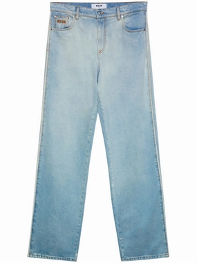 Non Toxic Textile Certified Light Blue Relaxed Fit Jeans With Classic Five-Pocket Design