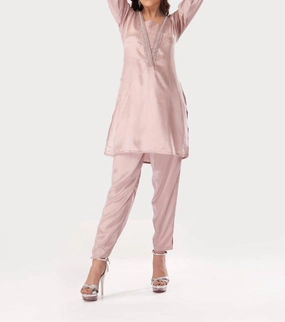 Lilac Loungewear In Beige TemperatureRegulating Fabric