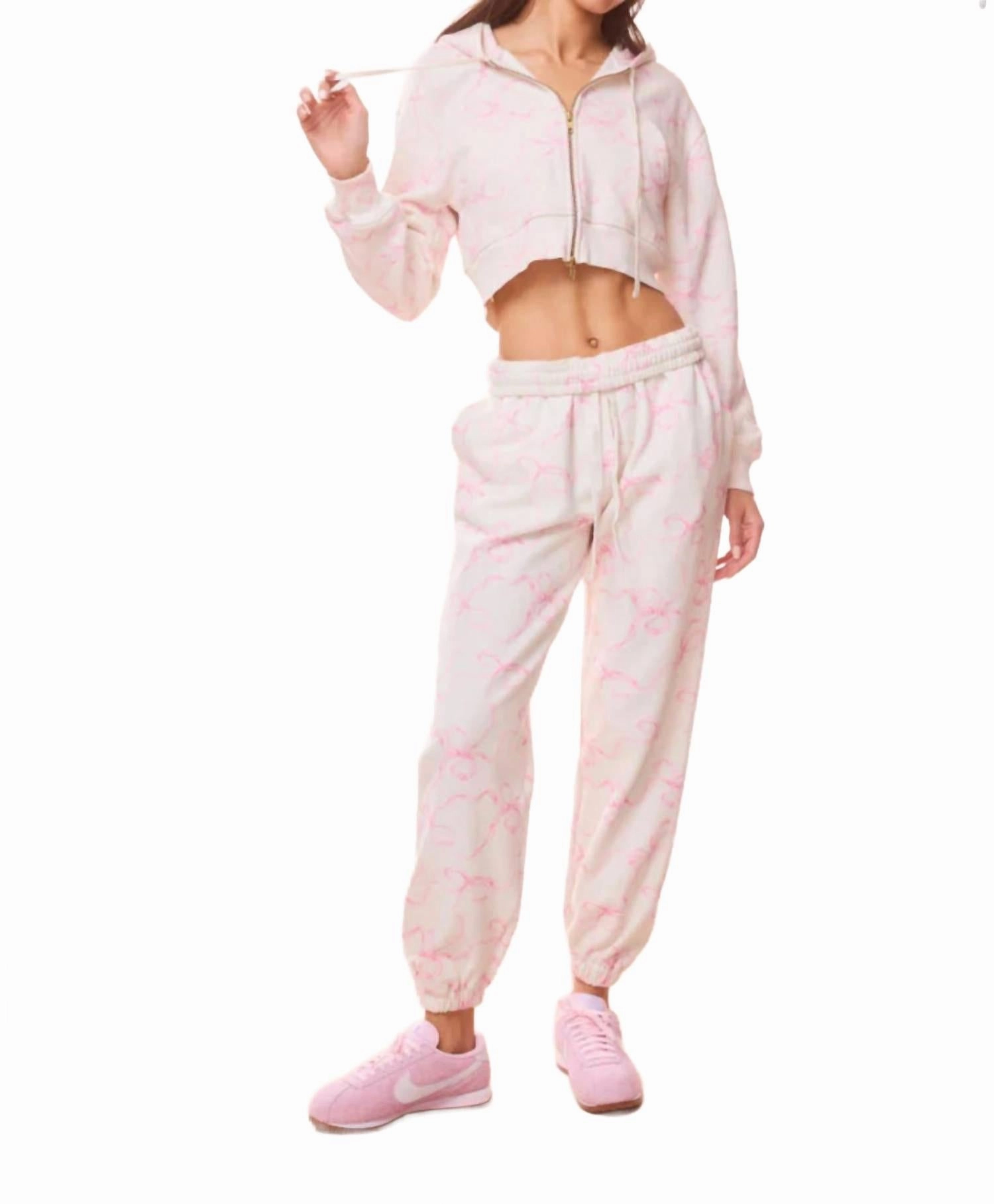 AntiPilling Technology Relaxed fit style Lillia Sweatpant In Pastry Pink