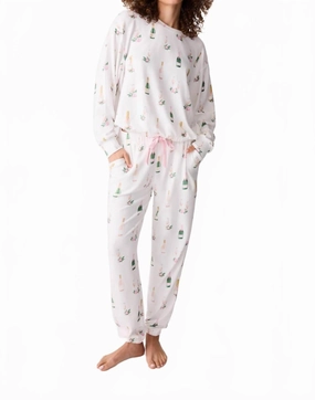 Women's Breakfast Of Champs Pants In White Stretchable Fabric Tagless Design