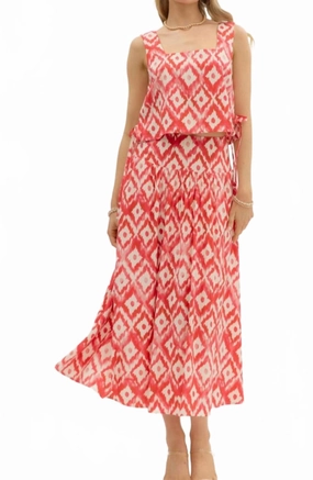 Roomy Fit Flexible Stretch Fabric Savannah Summer Dress Set In Red