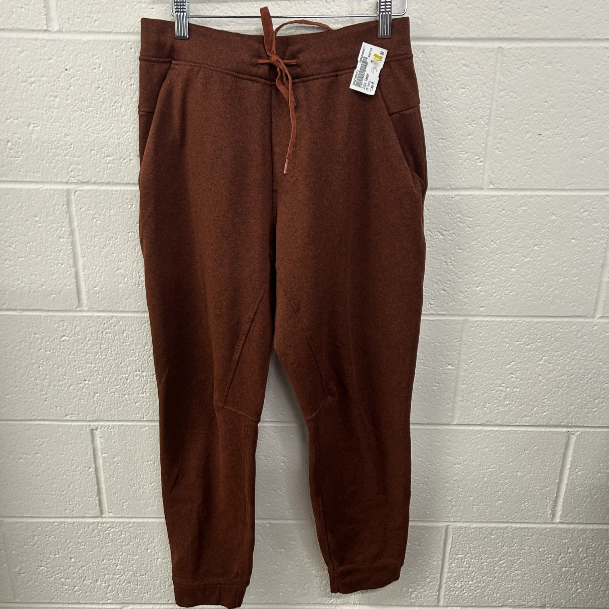 Lulu Lemon Athletic Pants Size Medium feeling venue