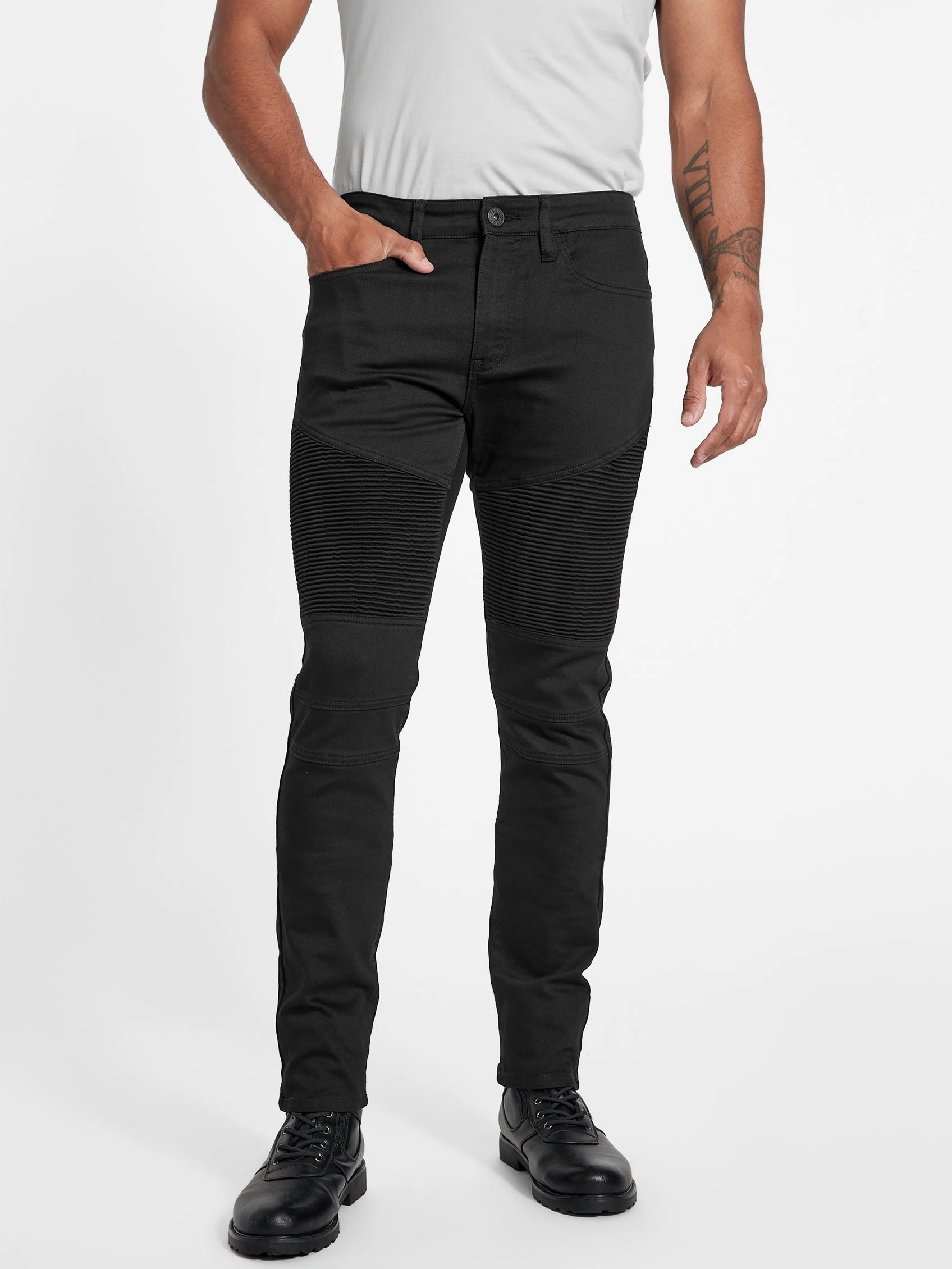 Classic Five Pocket Izzy Moto Skinny Jeans