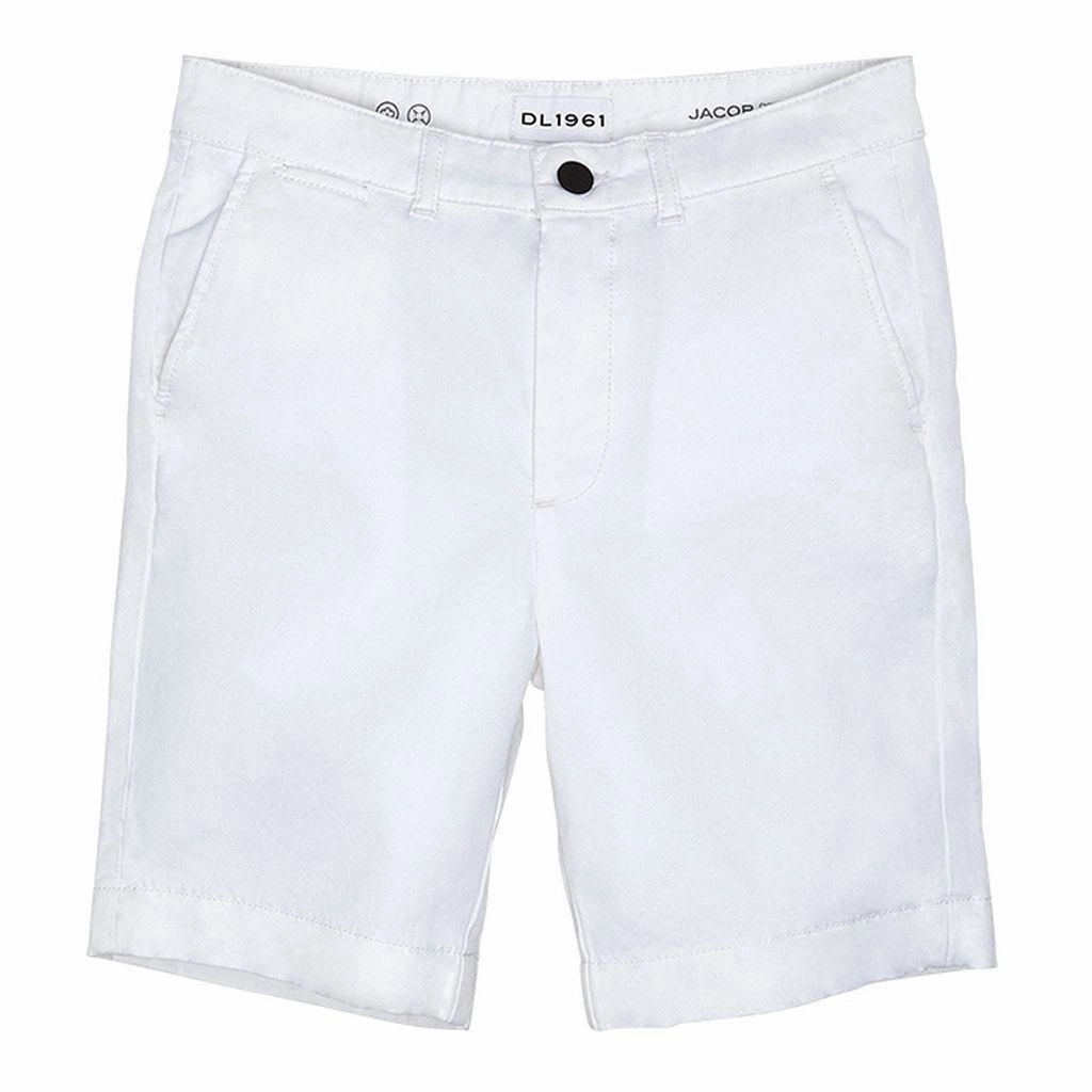 Effortless Look Timeless Layers Medallion Jacob Shorts