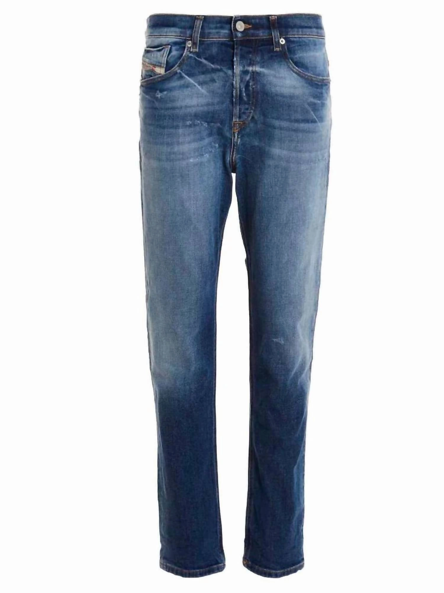 Men's D-Fining Stretch Tapered Fit Denim Jeans In Medium Wash Picnic Style Creative Look Minimalist Style Vintage Lover Teen Outfit