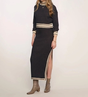 High Breathability Knit EcoFriendly Material Mirella Set In Black