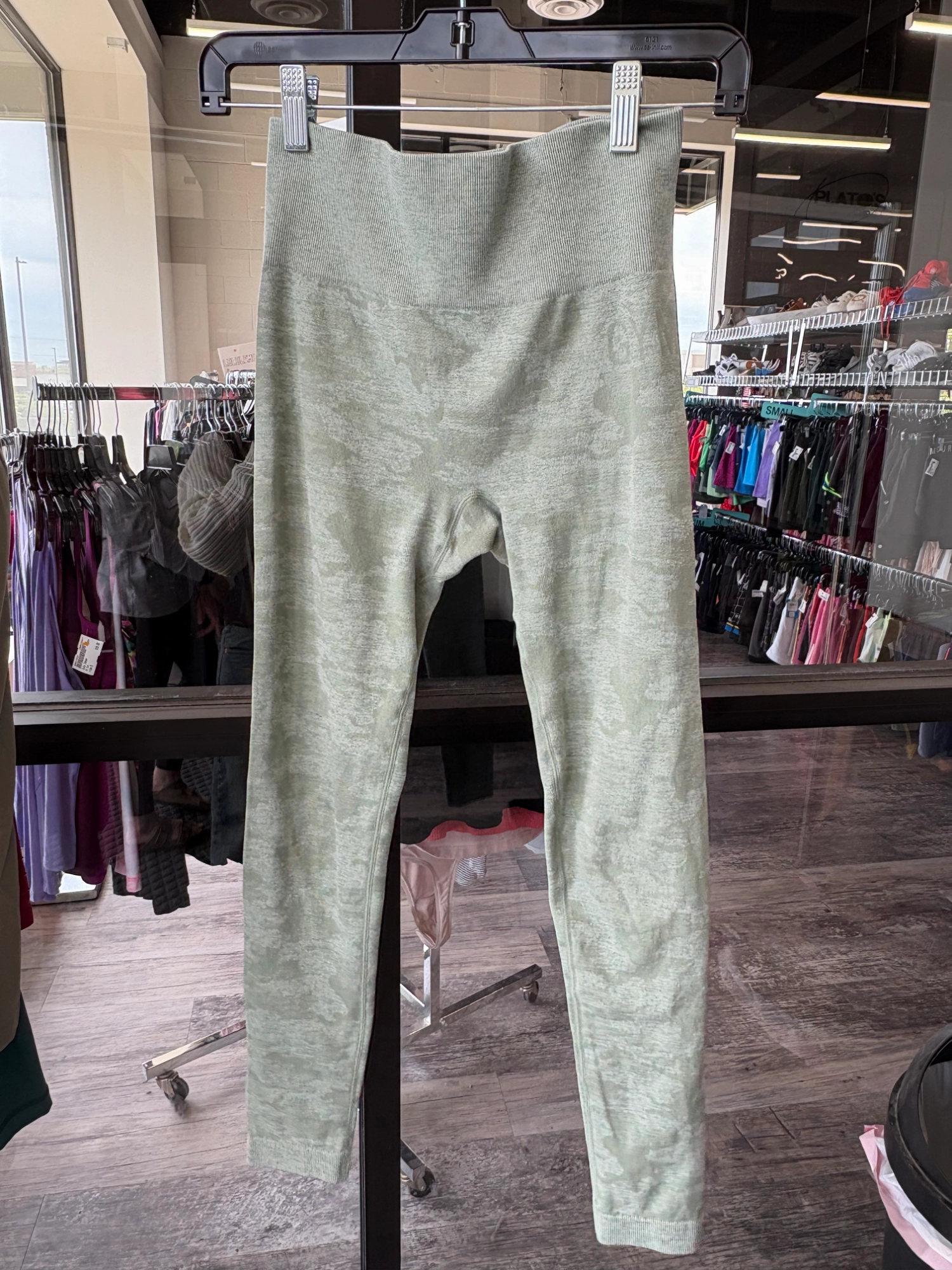 Gym Shark Athletic Pants Size Extra Small Indoor
