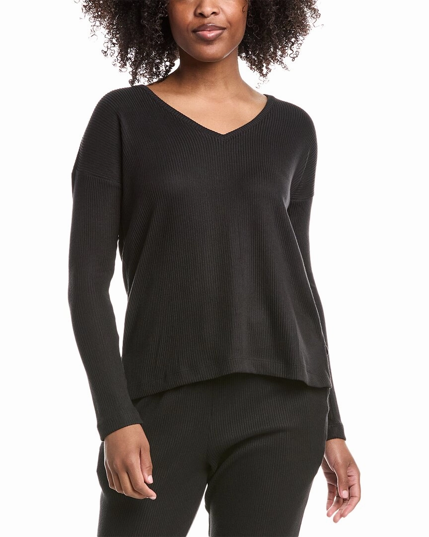 OdorResistant Treatment High Neckline NATORI EDIT Eden Everywhere V-Neck Top