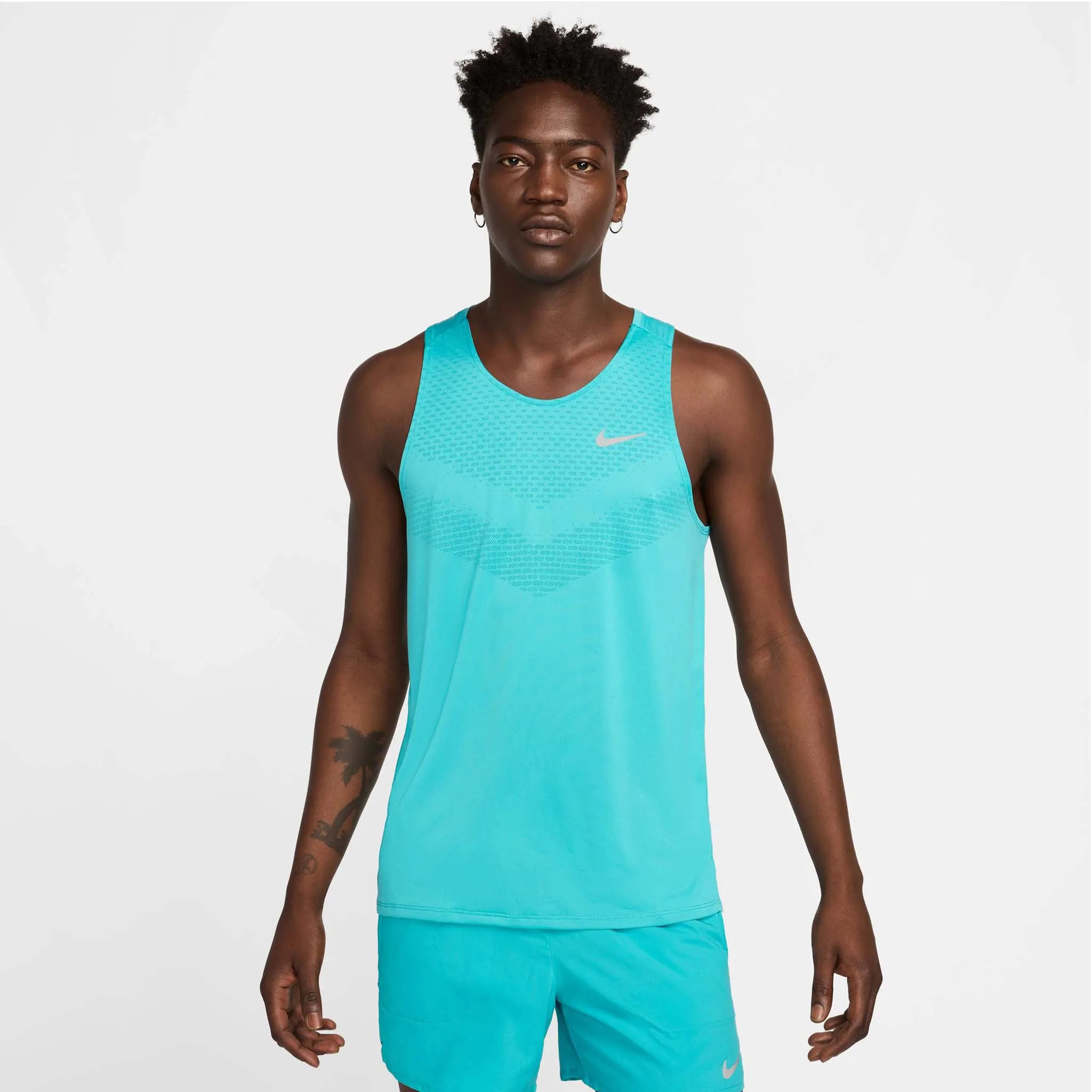 Stay Flexible Fit Nike | Men's Stride Dri-FIT ADV Running Tank Top - Dusty Cactus
