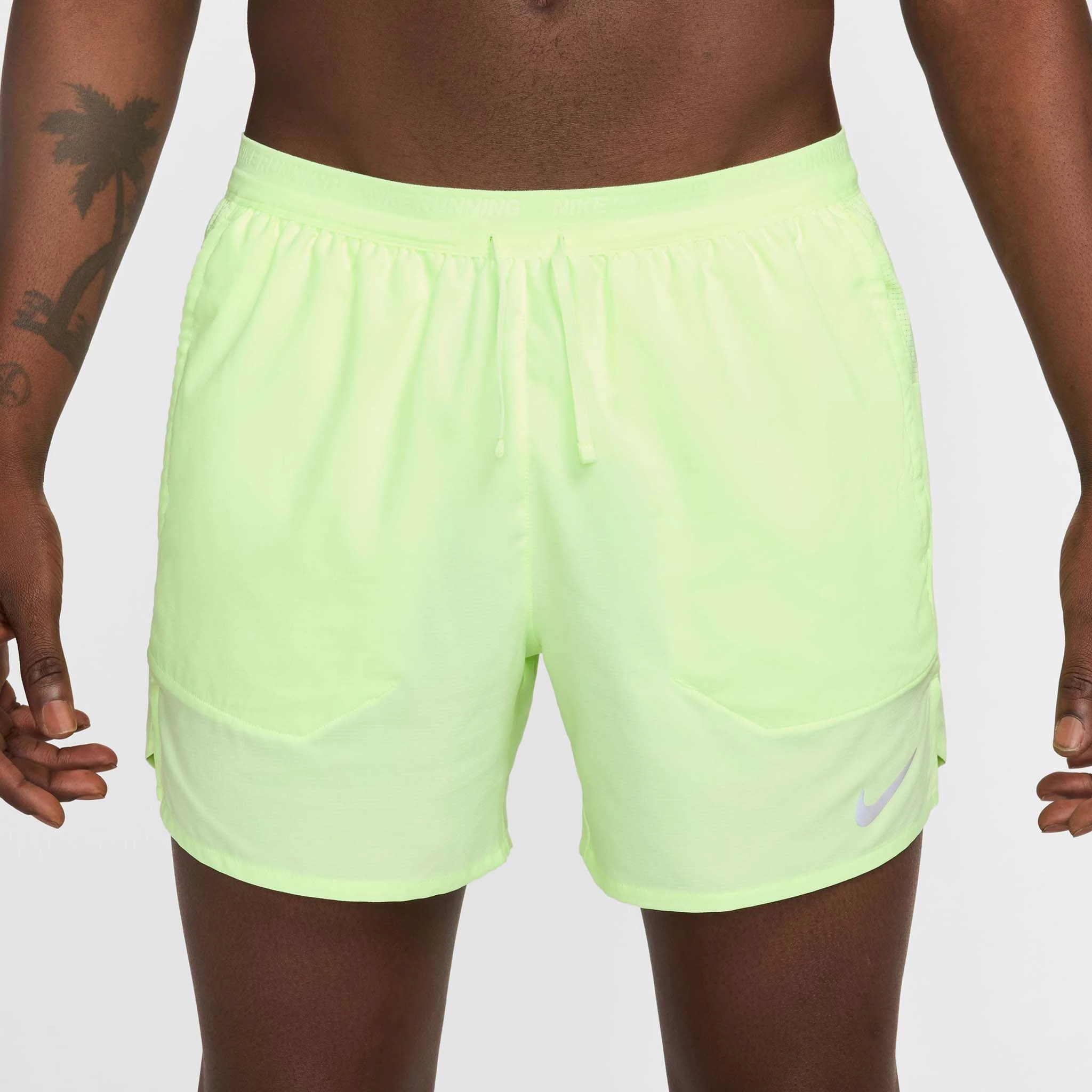 DWRCoatedFabric Action Wear Nike | Men's Dri-FIT Stride 5" Brief-Lined Running Shorts - Barely Volt