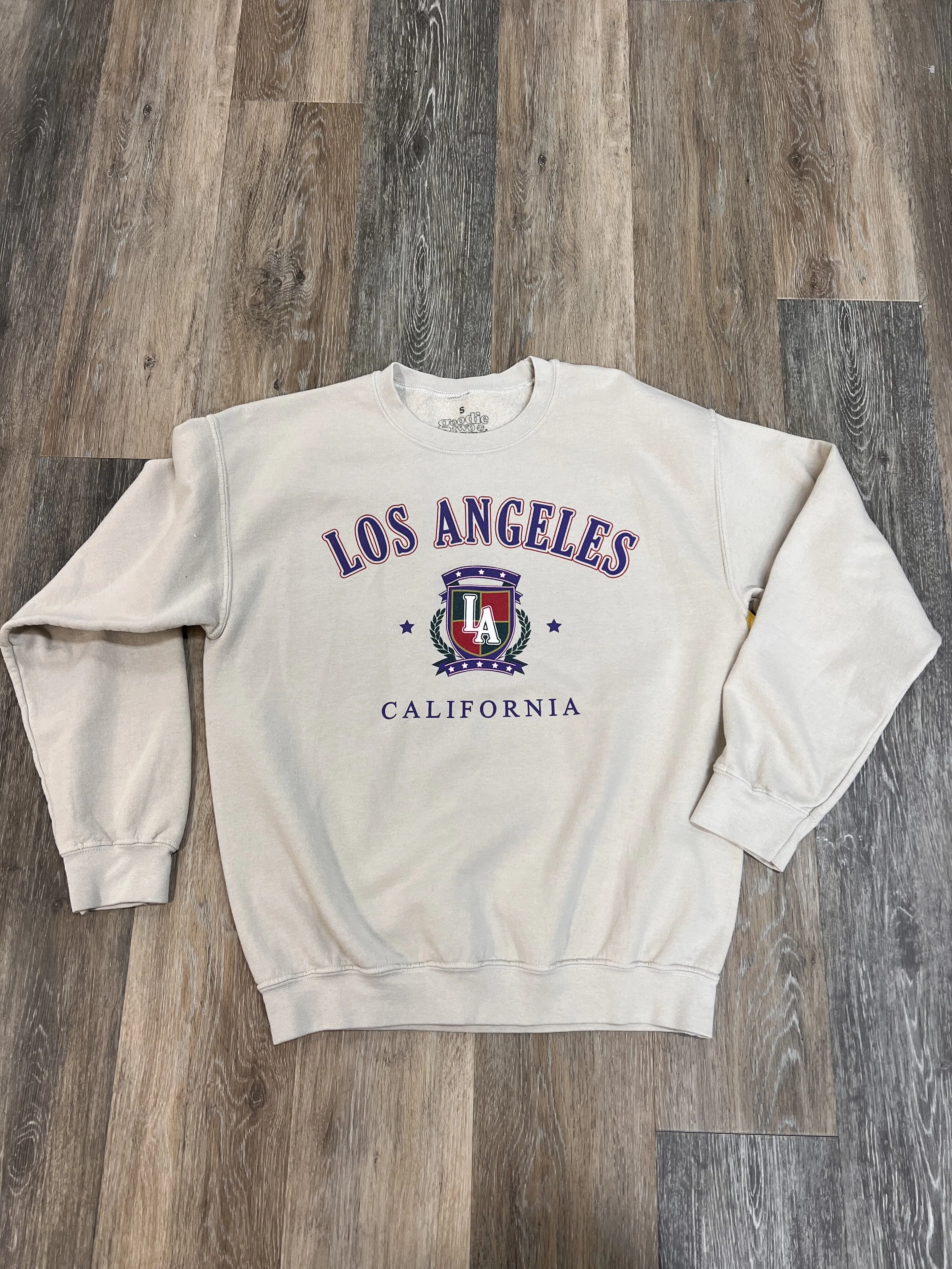 Sweatshirt Crewneck By Goodie Two Sleeves  Size: S TexturedSurface