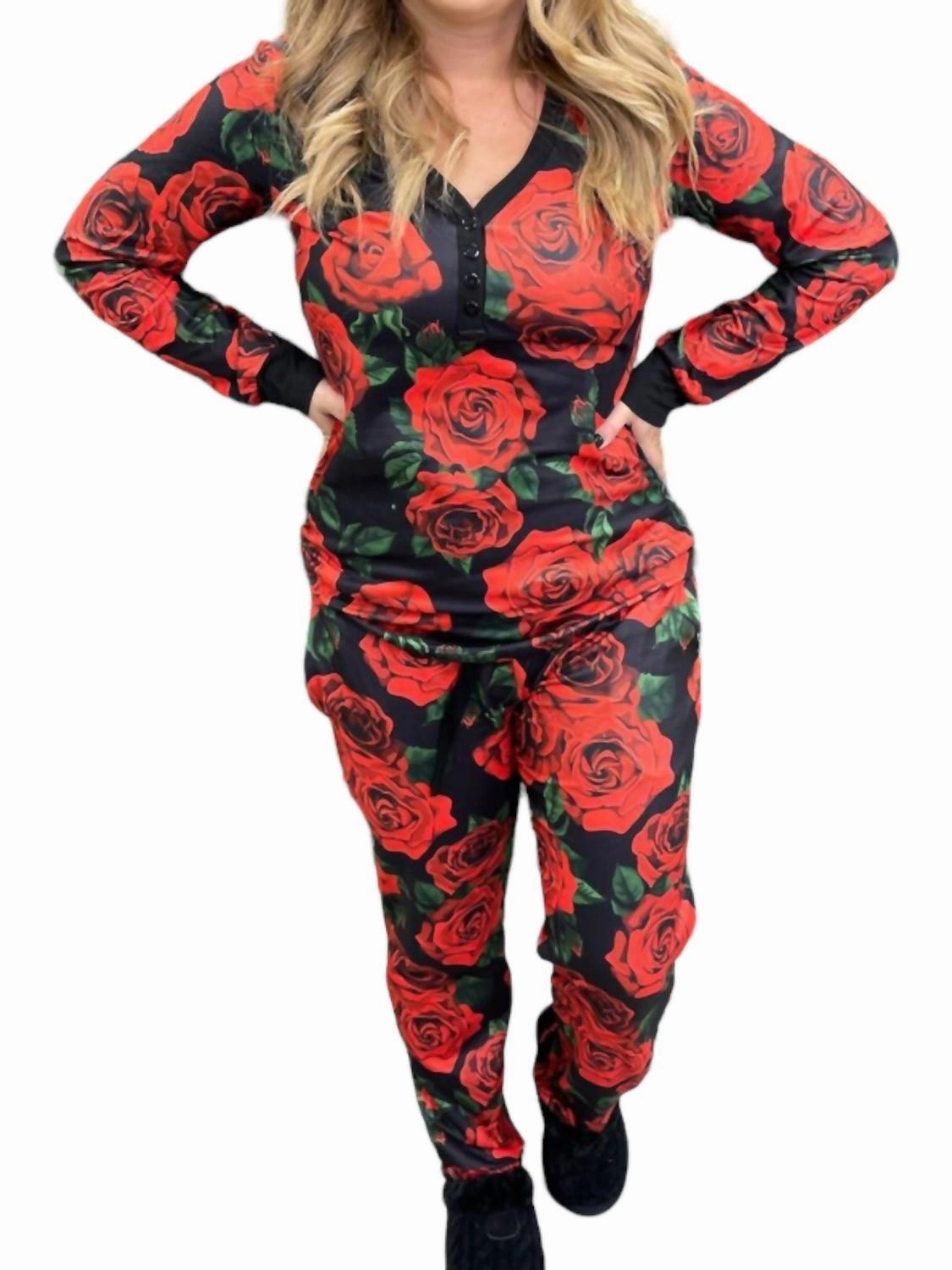 Abrasion Resistant Edges Rose Pajama Set In Red
