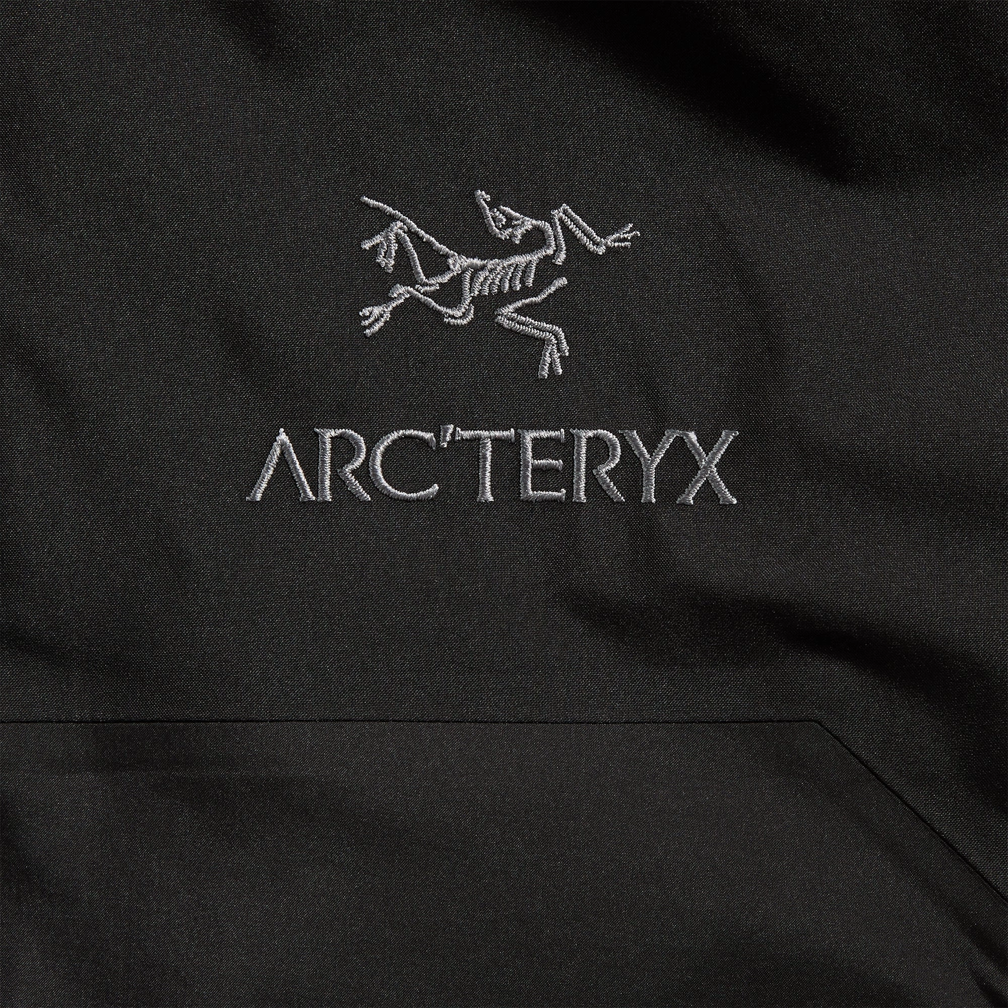 Arc'teryx Beta AR Jacket - Black MultiPocketStyle