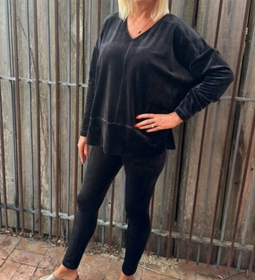 AllDay Comfort Two Way Stretch Soft And Cozy Set In Black