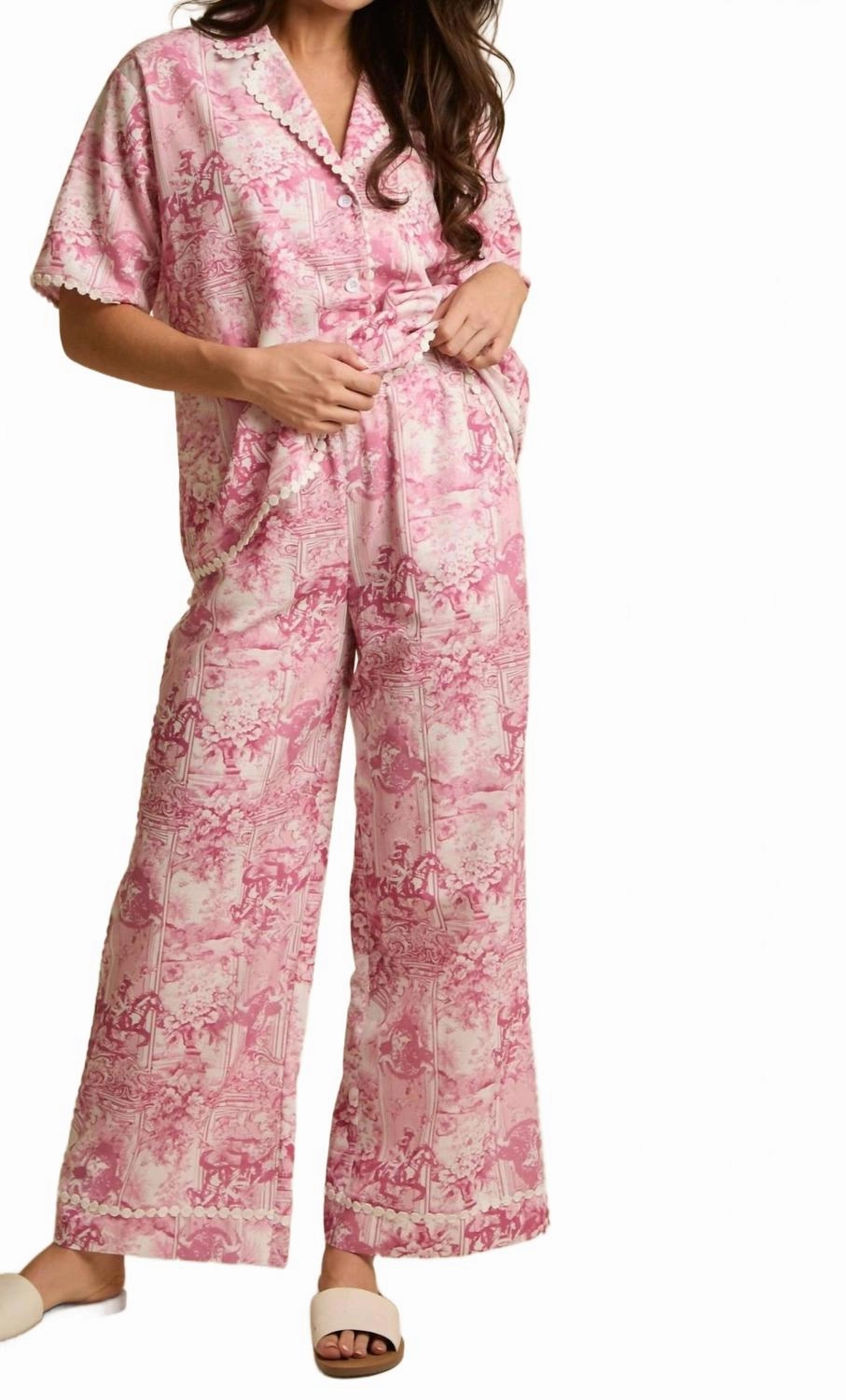 DoubleLayered Knee Patch Print Pajama Set In Pink/white