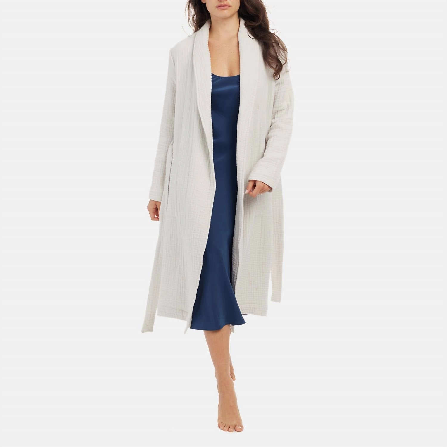 Two Way Stretch Minimalist Style Zoey Cotton Gauze Long Sleeve Robe In Moonbeam