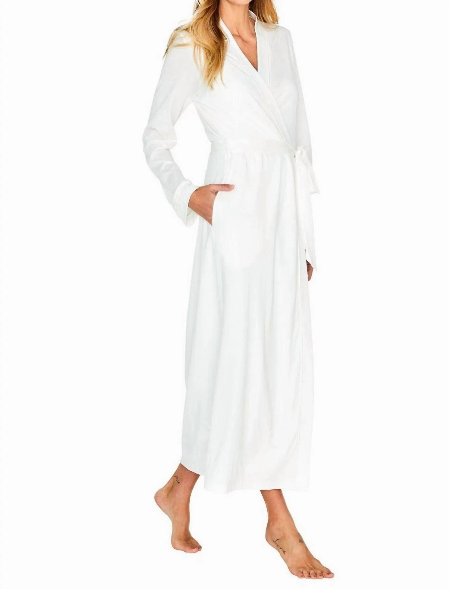 Anti Pilling Technology Sustainable Manufacturing Alissa Lightweight Full Length Robe In Ivory