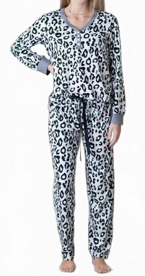 Non Irritating Seams Sustainable Manufacturing Loungewear Set In Leopard