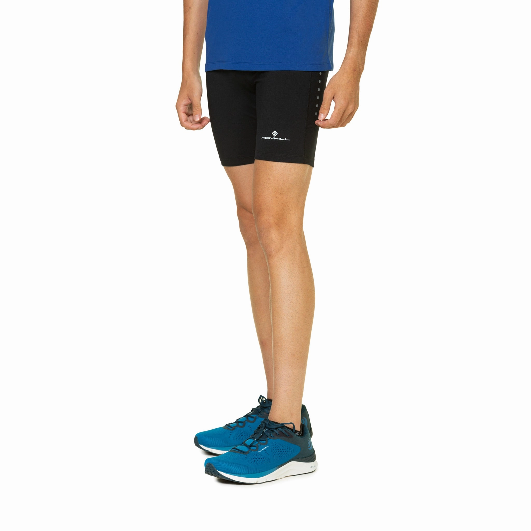 Ronhill | Men's Core Stretch Short - All Black functionality