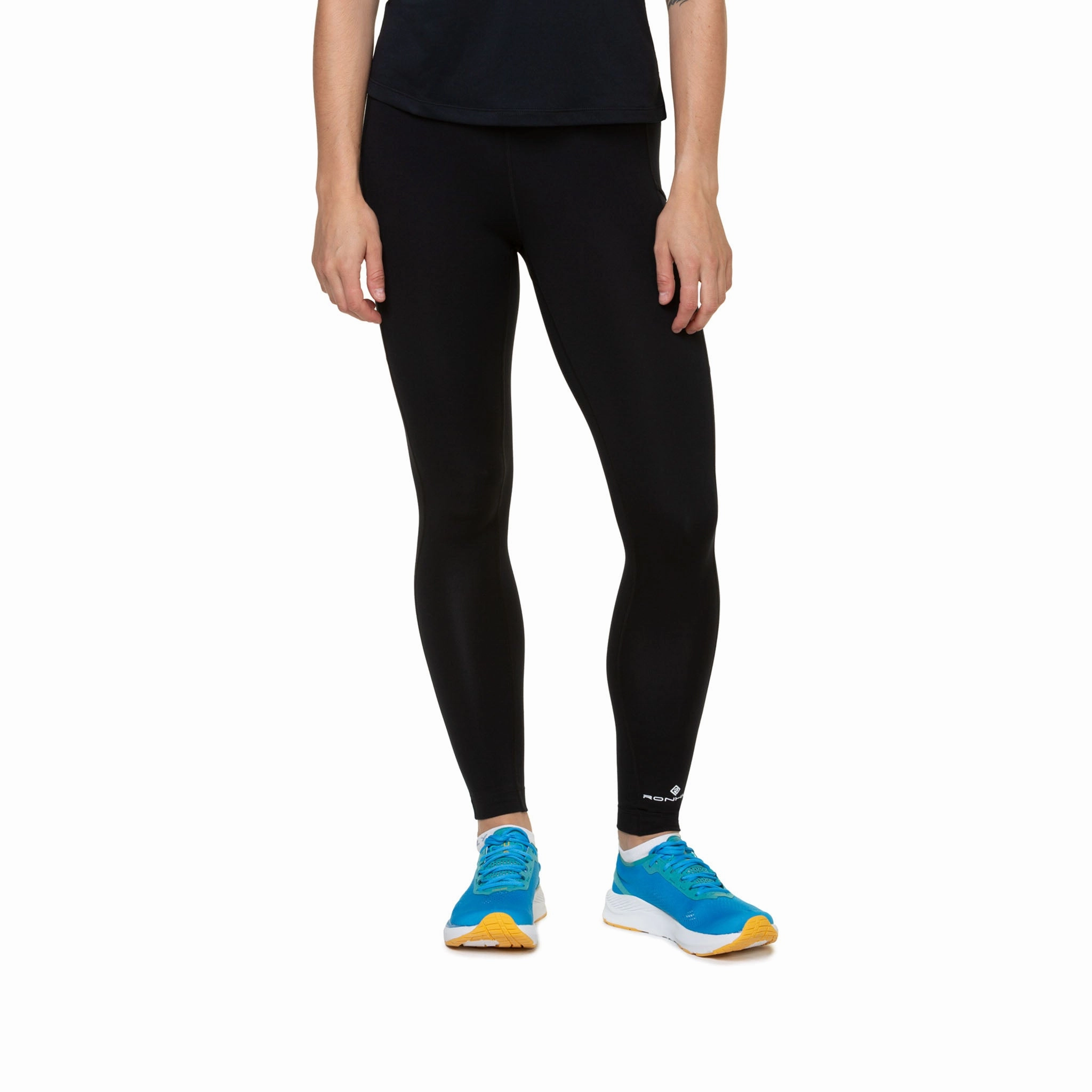 Ronhill | Women's Core Tight - All Black darts bar