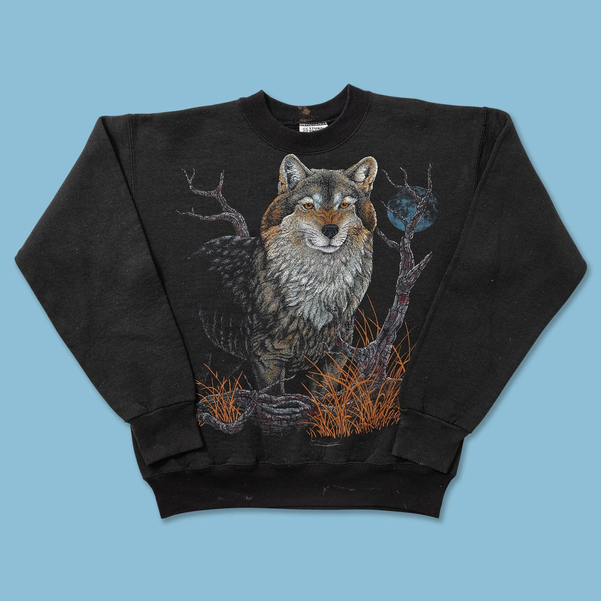 slim cut Women's Wolf Sweater Small