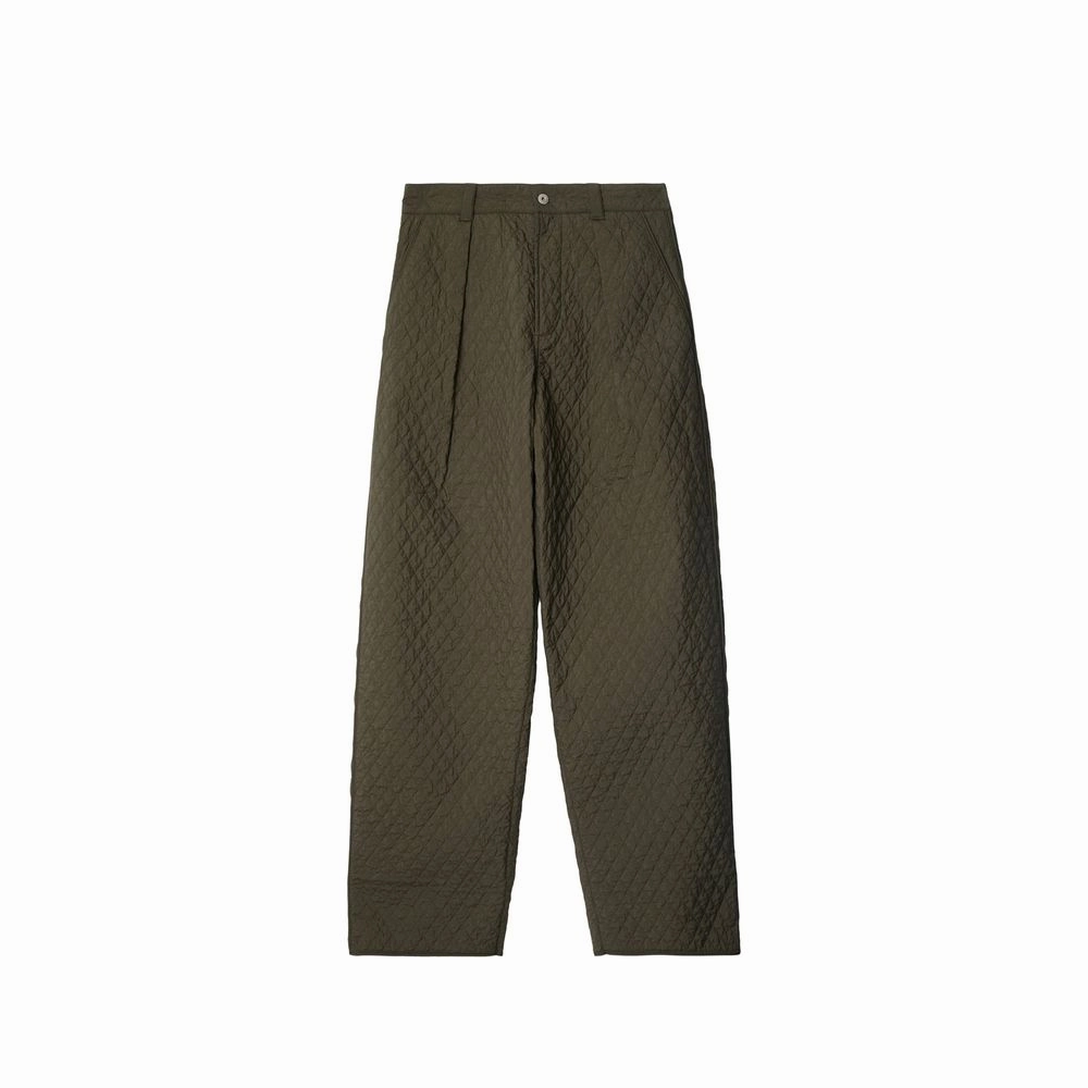 Traveler Gear Bold Look Go-To Choice Burberry Quilted Pleated Men's Pants