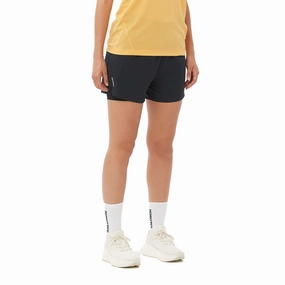 glove CrossBack Design Salomon | Women's SHKout Core 2in1 4" Shorts - Deep Black