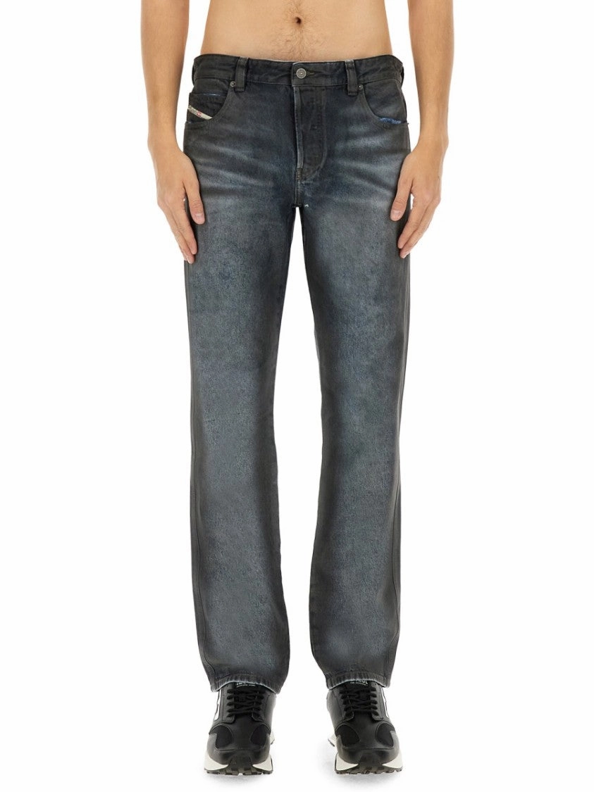 1993 D-Vyl-Fsg1" Jeans Base Attire
