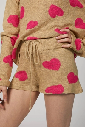 Sandy Short In Taupe Heart Layered Collar