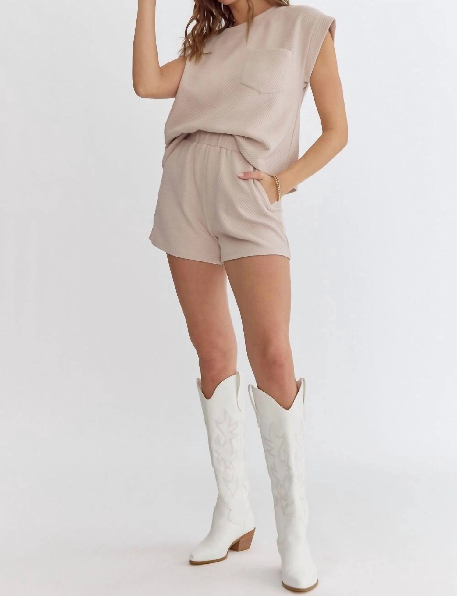 NonIrritating Seams Short Sleeve Textured Short Set In Light Taupe