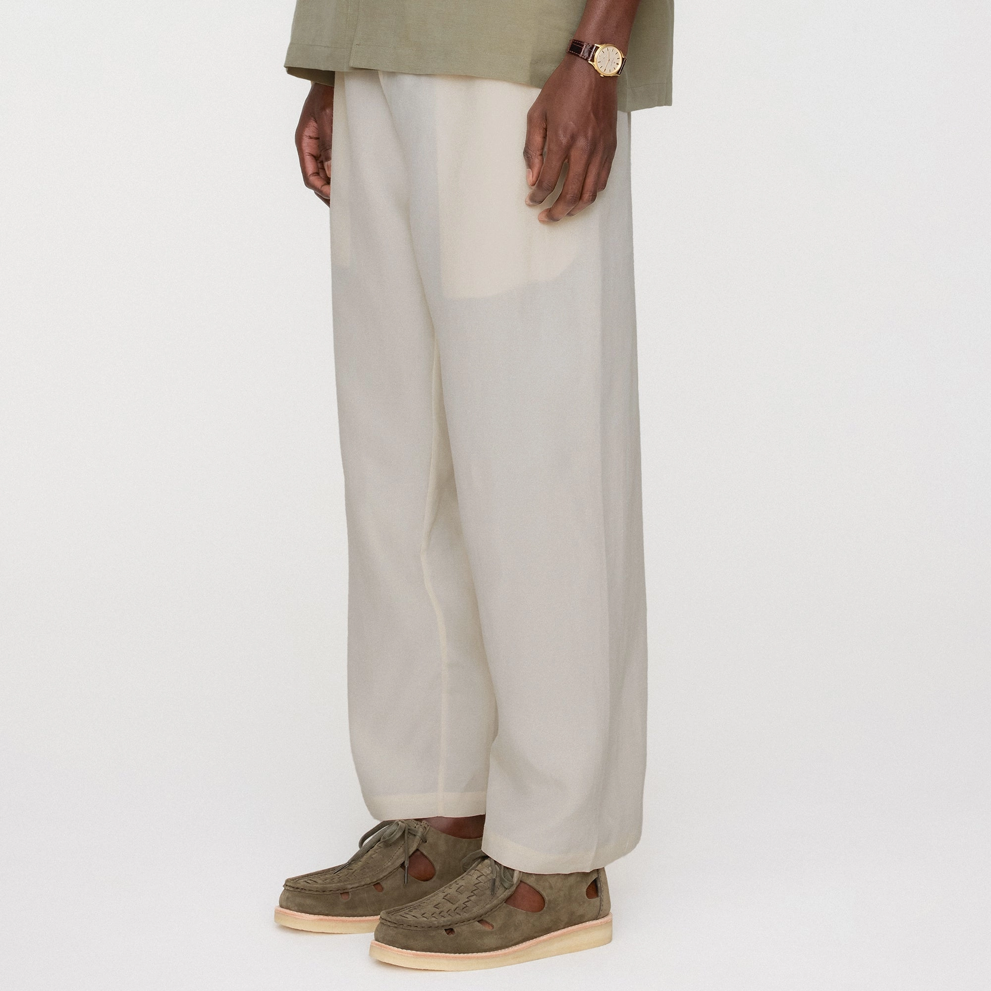 Kith Cupro Linen Grayson Pant - Sandrift Side slits