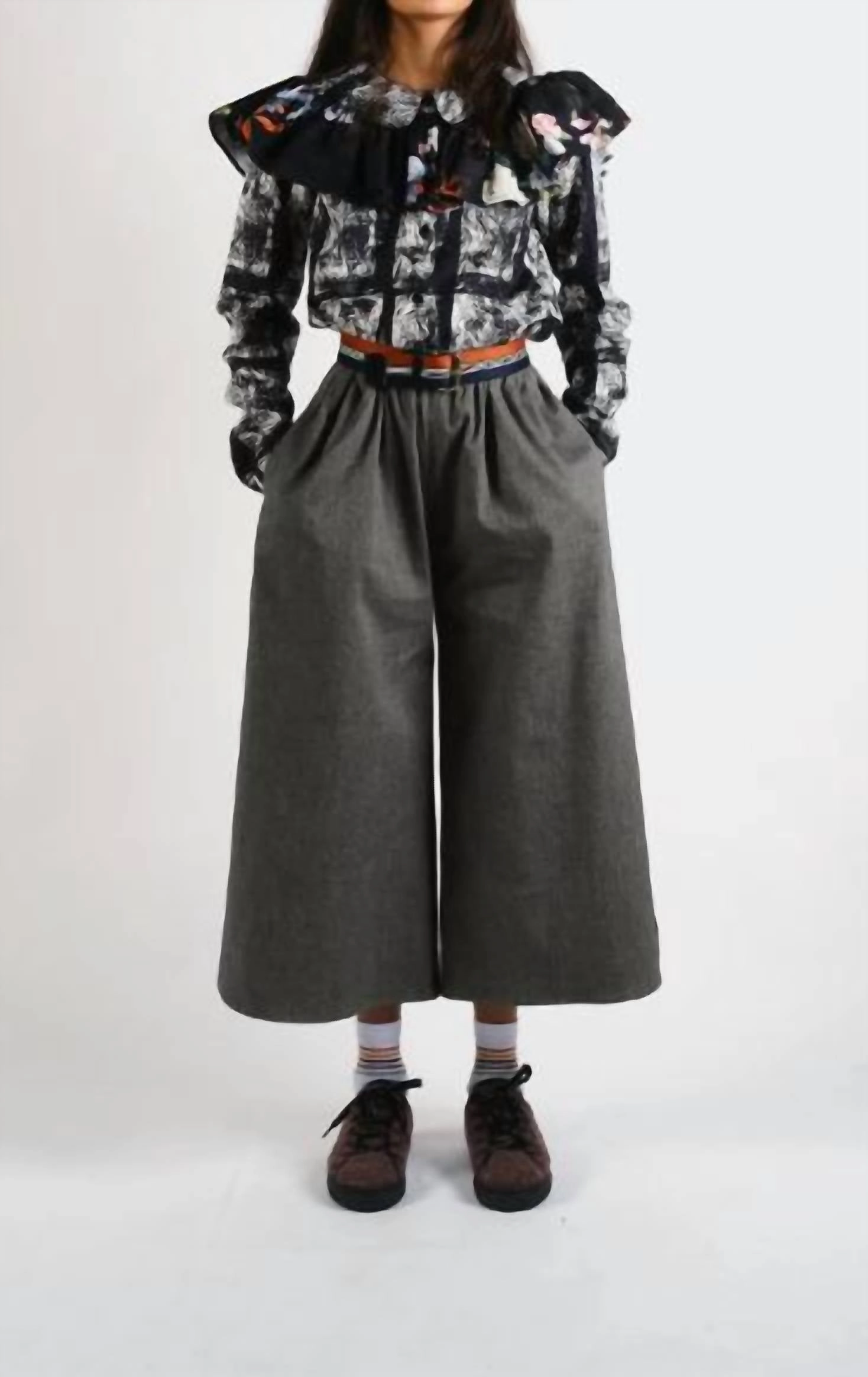 MultiPocketDesign Elisa Trousers In Preto