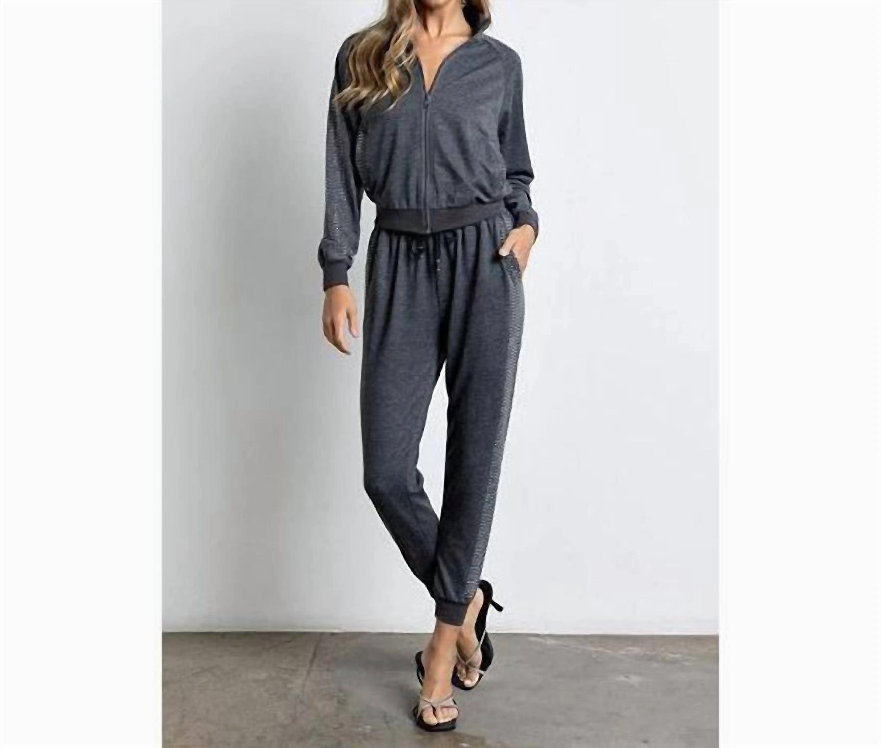 Adjustable Drawcord Rhinestone-Studded Jogger Set In Gray