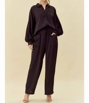 So Much Better Satin Set In Black NonRestrictive Design AntiPilling Technology