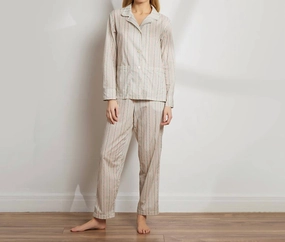 HighWaisted Design Smooth zipper closure Printed Floral Cotton Long Pajama Set In Rose Wallpaper