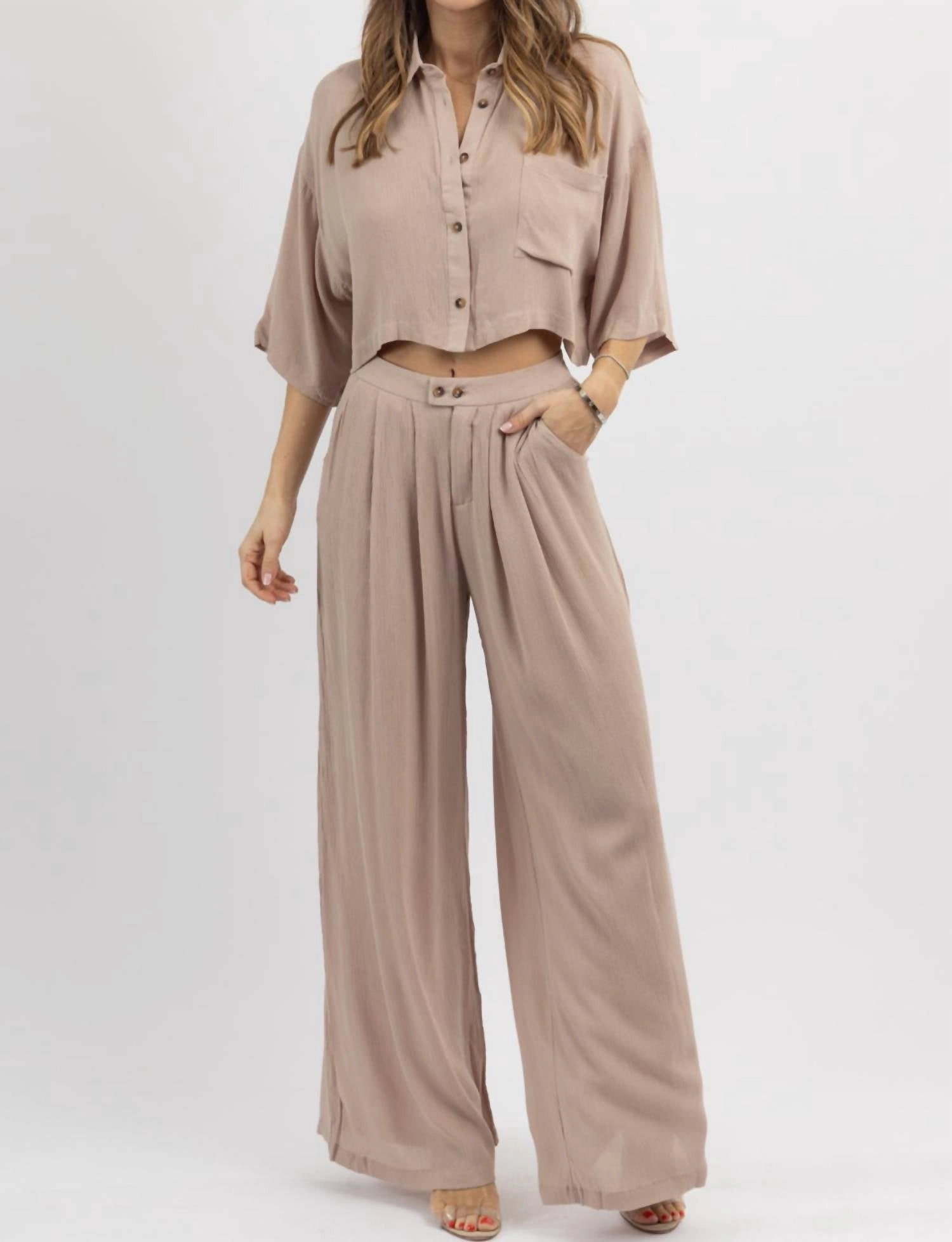 Layered Look Design Float On Collar Pant Set In Beige