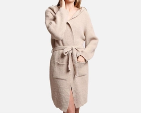 Anti Pilling Process Eco Certified Materials Soft Hooded Robe W Pockets In Beige