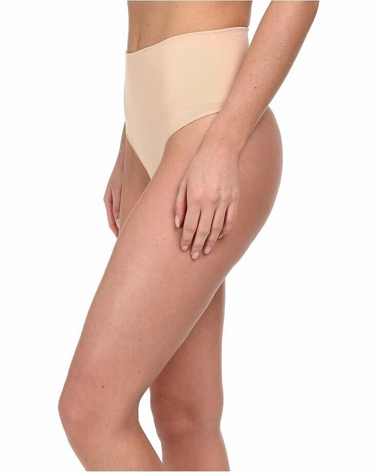 Wide Leg Cut Spanx Everyday Underwear Women's Small Beige Stretch Thong Shapewear ERK376
