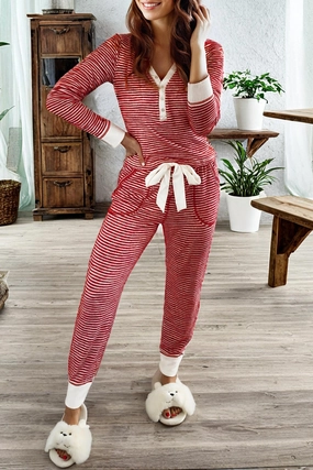 Stripe Lounge Set In Red NonIrritating Seam Construction